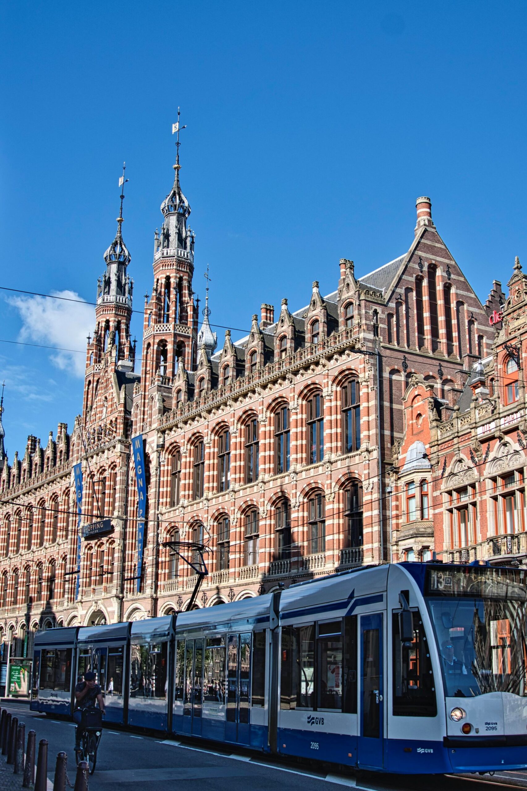 You are currently viewing Is Europe a Good Option for You? A Guide for Indian Students